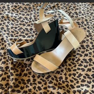 Chloe platform sandal